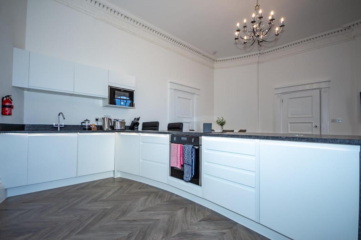 Luxury 1 Bedroom Ground Floor Apartment Plymouth Exterior photo