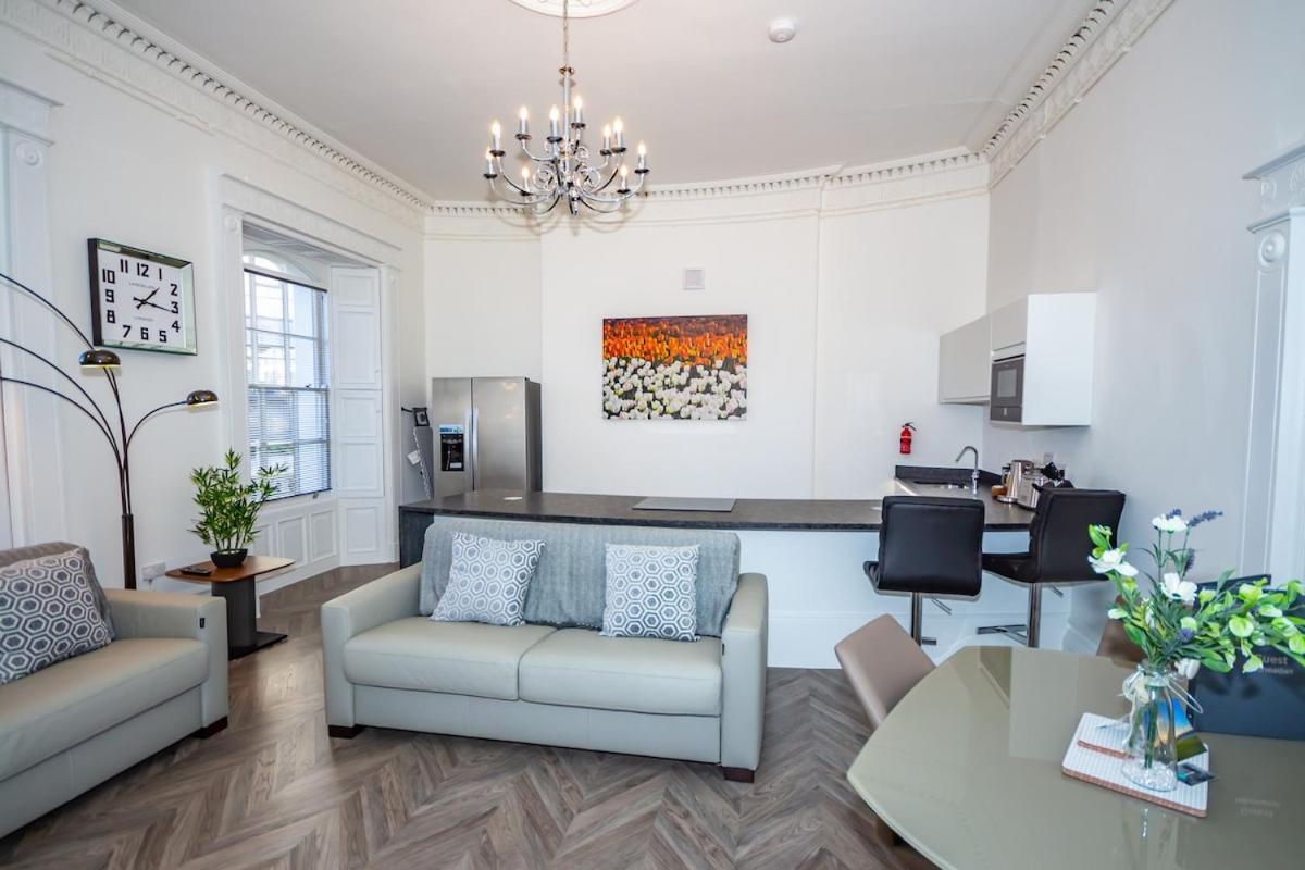 Luxury 1 Bedroom Ground Floor Apartment Plymouth Exterior photo